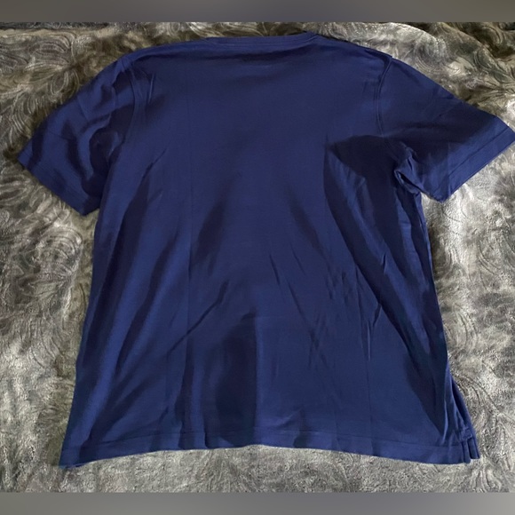 Kirkland Signature Shirt Size XXL - Picture 4 of 4